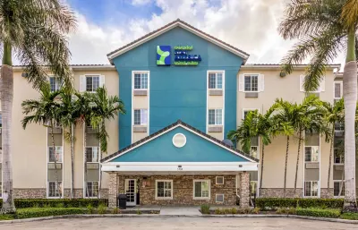 Extended Stay America Select Suites - Fort Lauderdale - Airport - West Hoteles cerca de The Rick Case Arena at the Don Taft University Center