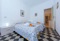 Casa Mira Al Lago Hotels near Lake Como