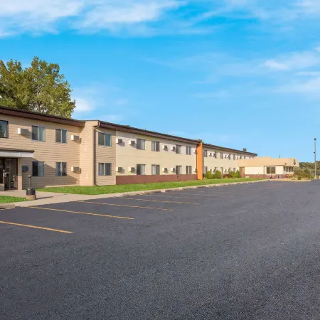 Days Inn by Wyndham Newton