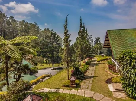 Puncak Pass Resort