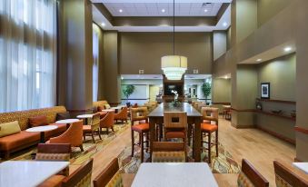 Hampton Inn & Suites Houston - Rosenberg