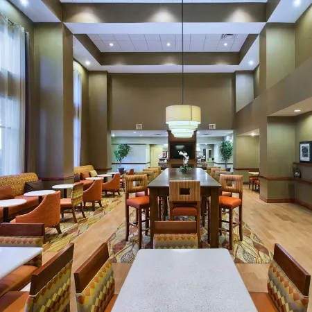 Hampton Inn & Suites Houston - Rosenberg