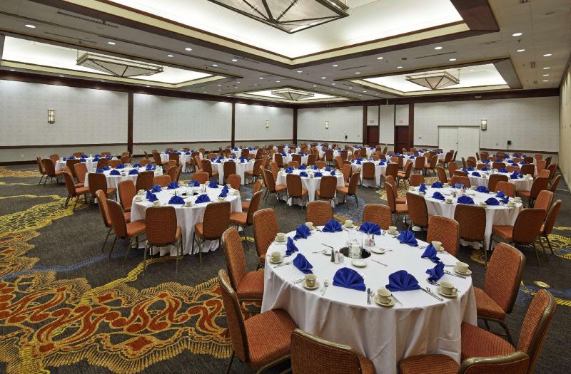Hilton Raleigh North Hills photo 5