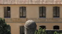 Boutique Hôtel des Remparts & Spa Các khách sạn gần Salin d'Aigues-Mortes
