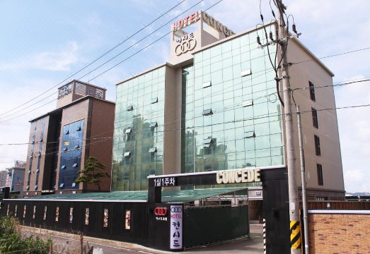 컨시드모텔 오션뷰 객실