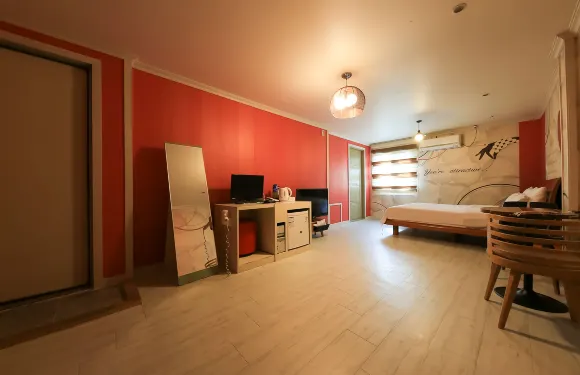 忠州鋼琴汽車旅館