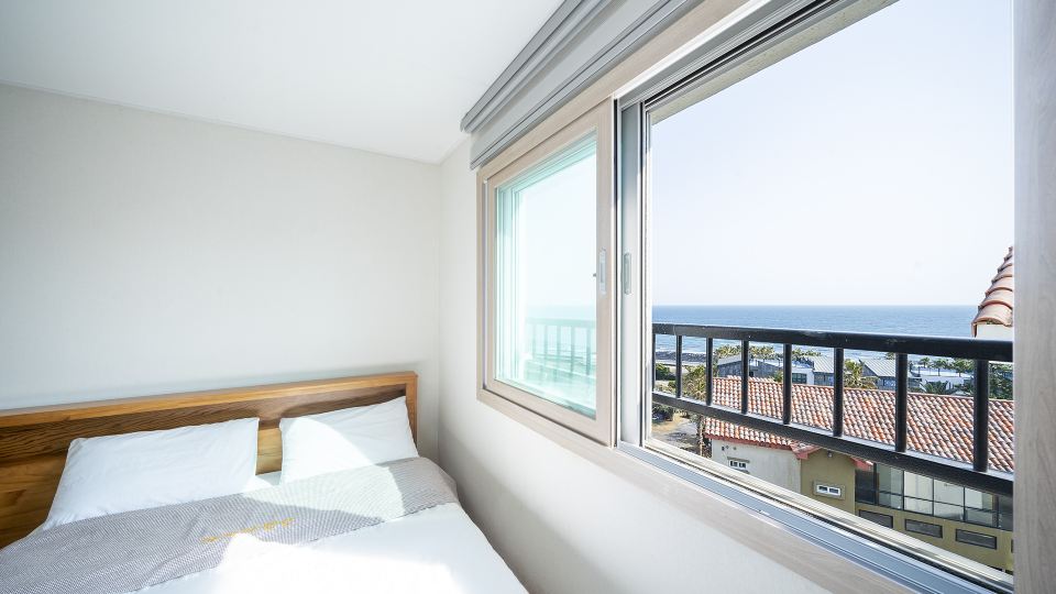 Jeju Aria Pension