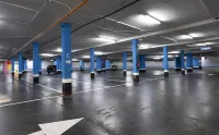 Hotel Puerta de Bilbao - Parking