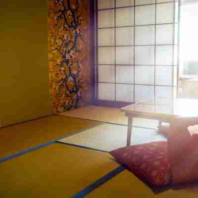 Nozaru Onsen Hostel Rooms