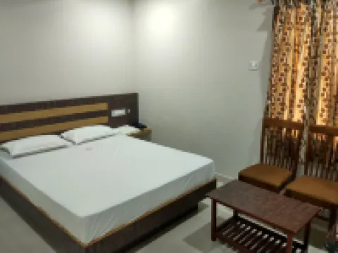 Hotel Alakan Residency Hotels near Thiruchendur Murugan Temple