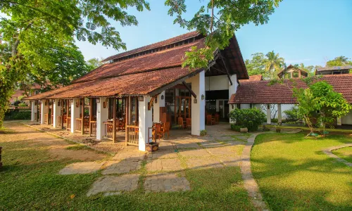 Punnamada Resort
