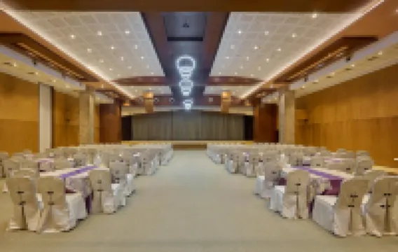 Flora Airport Hotel and Convention Centre Kochi