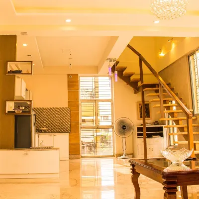 Luxury Apartment ガリアハットマーケット周辺のホテル