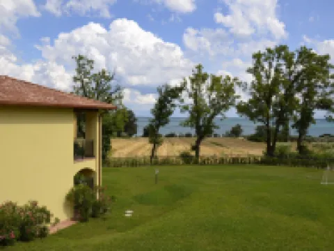 Karina モニーガ・デル・ガルダのホテル