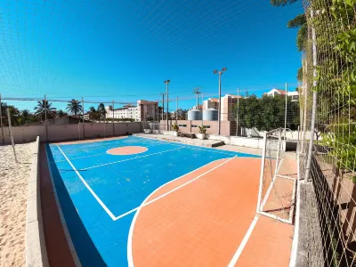 Palm Beach, Porto Das Dunas Hotels near Port of the dunes