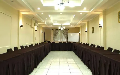 Lotus Bandung Бизнес-удобства Photos