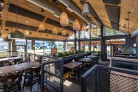 Best Western Plus Tin Wis Resort - breakfast