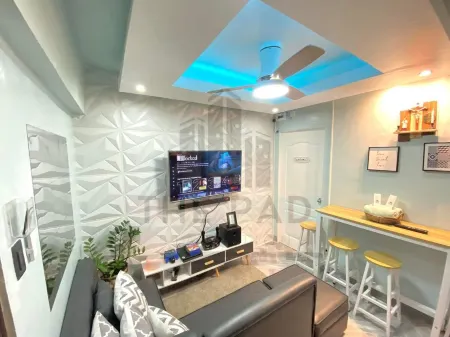 The Pad Staycation 2Br Condo with PS4, Netflix, Wifi Отели рядом с достопримечательностью «Iglesia Ni Cristo Lokal Ng Gen T De Leon»