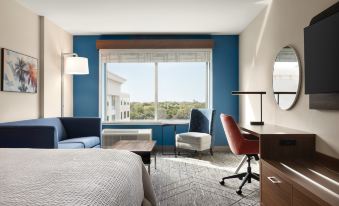 Holiday Inn Express Cape Canaveral