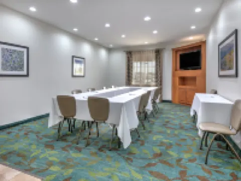 Candlewood Suites FORT WORTH/WEST by IHG Hotels in White Settlement