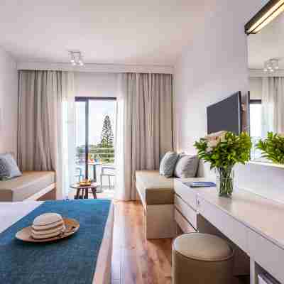 Louis Phaethon Beach Rooms