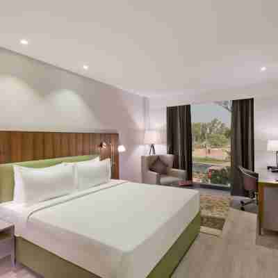 Country Inn & Suites by Radisson Chandigarh Zirakpur Rooms