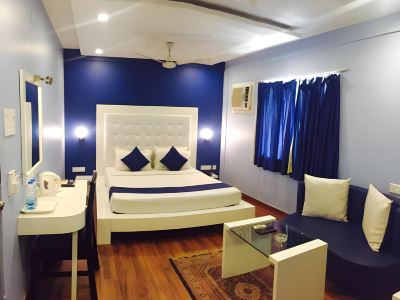 Hotel Crestwood