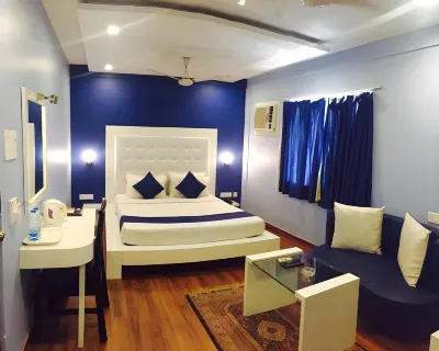 Hotel Crestwood Hotels in Park Street