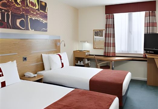 홀리데이 인 조식 공간