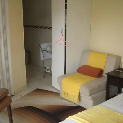 Gold Reef Place Hotels near Gold Reef City