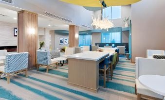 Holiday Inn Express & Suites Warner Robins North West
