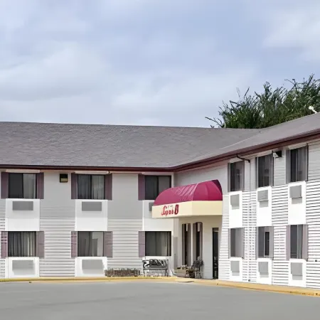 Super 8 by Wyndham Columbus