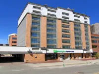 Holiday Inn Express & Suites CALGARY by IHG Hotels near Downtown Calgary