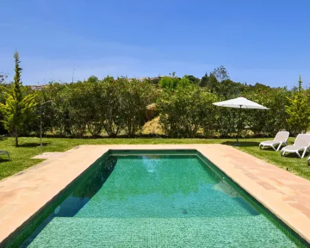 Cadernera Hoteles en Búger