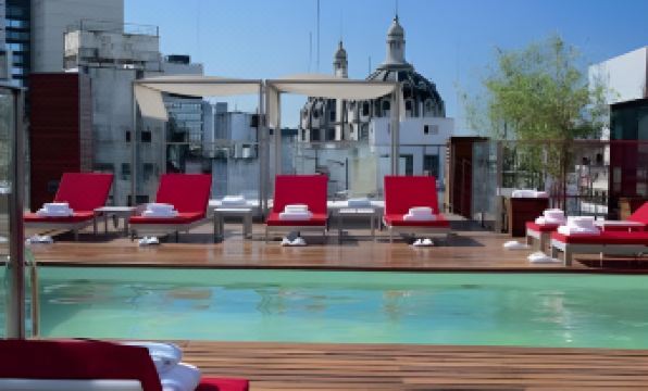 725 Continental Hotel