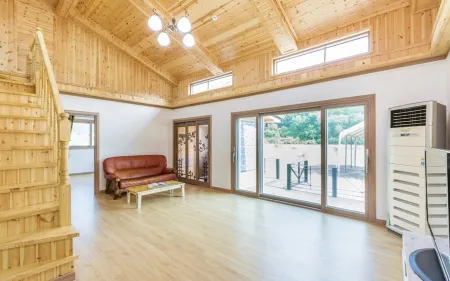 Hongcheon Oz Pension Отели рядом с достопримечательностью «Palbongsan Tourist Site»