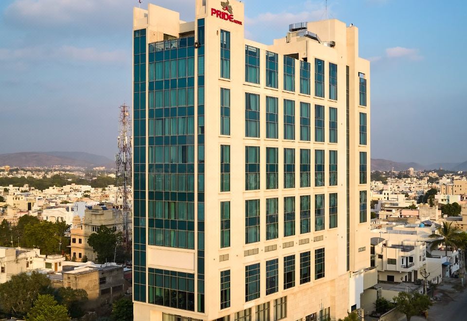 hotel overview picture