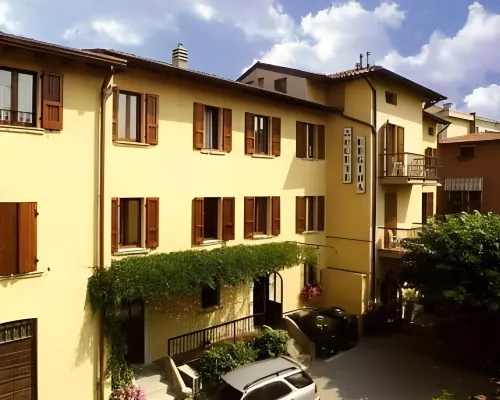 Hotel Corte Regina Hotels in Sirmione