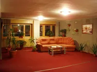 Novokuznetskaya Hotel