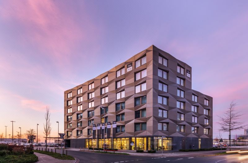 Holiday Inn - the niu, Crusoe Bremen Airport by IHG