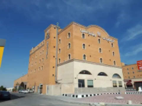 Al Muhaidb Residence Al Ahsa Hotels near جامع عبداللطيف الموسى