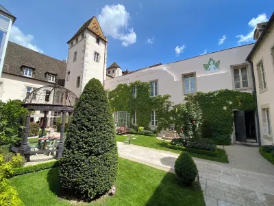 Le Cep Hotels near Bastion Of Hospices