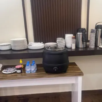 OYO Townhouse 156 Rose Hotel Apartments