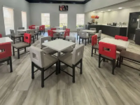 Quality Inn & Suites at Airport Blvd I-65 Hotels in Mobile