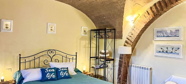Fattoria Palazzeta Hotels in Cecina