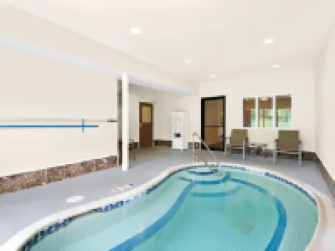 Best Western Palmyra Inn  Suites Hotels in Wayne County