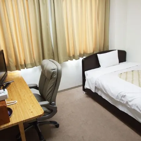 Business Hotel Sakura