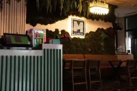 B&C Hotel - bar