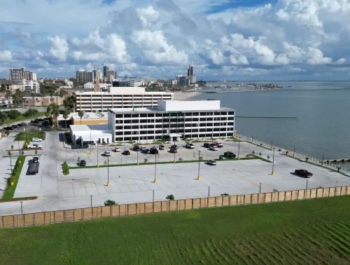 Holiday Inn Express CORPUS CHRISTI - BEACHFRONT by IHG