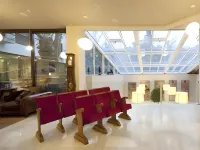 阿斯托加市溫泉 Spa 飯店 - 藍港精品飯店